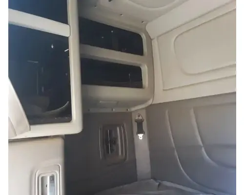PETERBILT 386 Sleeper