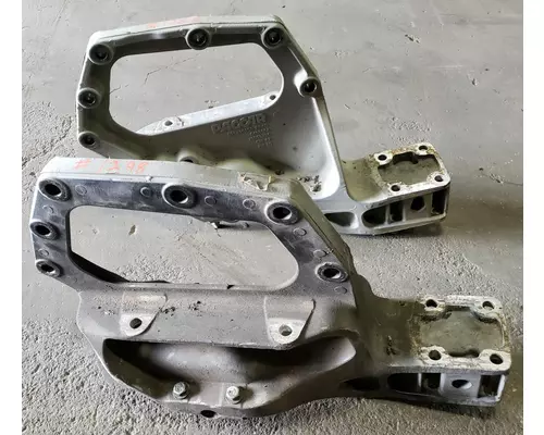 PETERBILT 386 Spring Hanger