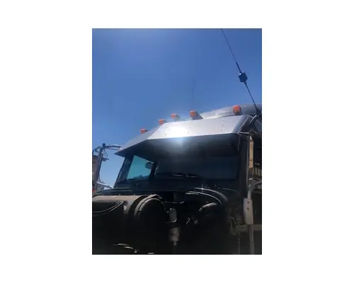 PETERBILT 386 Sun Visor