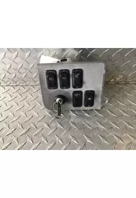PETERBILT 386 Switch Panel