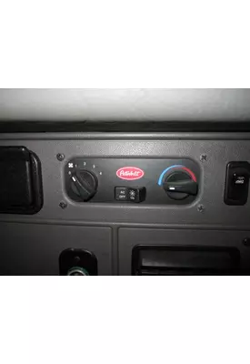 PETERBILT 386 TEMPERATURE CONTROL