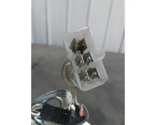 PETERBILT 386 TEMPERATURE CONTROL