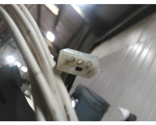 PETERBILT 386 TEMPERATURE CONTROL