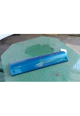 PETERBILT 386 TRIM EXTERIOR