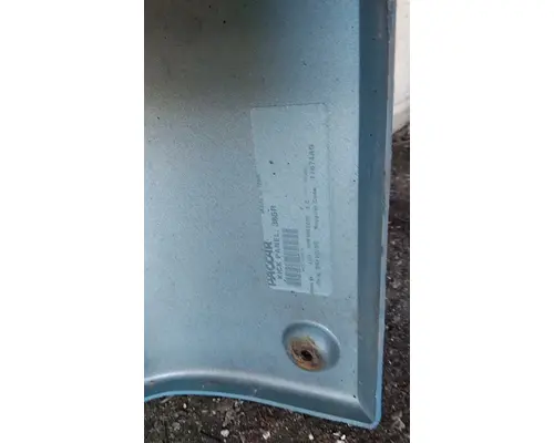 PETERBILT 386 TRIM EXTERIOR