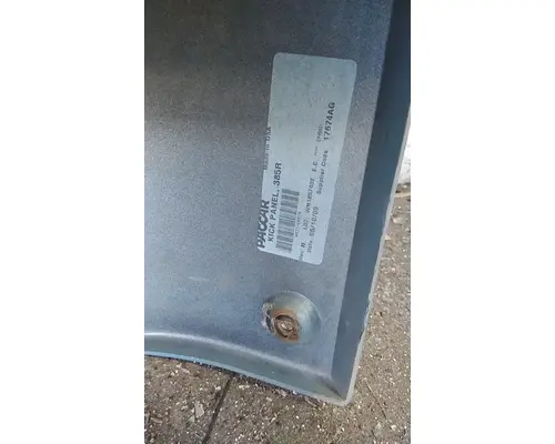 PETERBILT 386 TRIM EXTERIOR