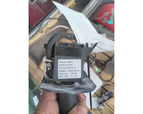 PETERBILT 386 TURN SIGNAL SWITCH