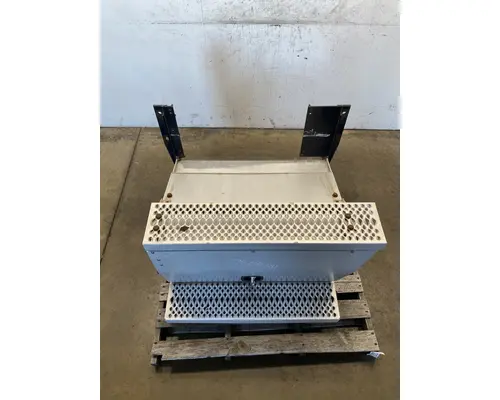 PETERBILT 386 Tool Box