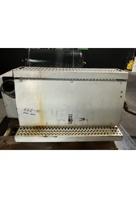 PETERBILT 386 Tool Box