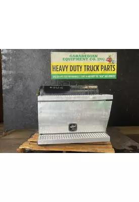 PETERBILT 386 Tool Box