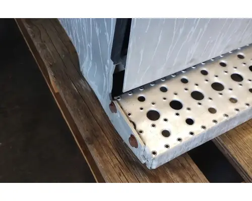 PETERBILT 386 Tool Box