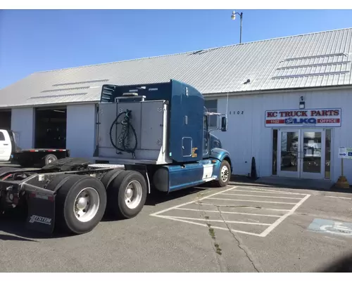 PETERBILT 386 WHOLE TRUCK FOR RESALE