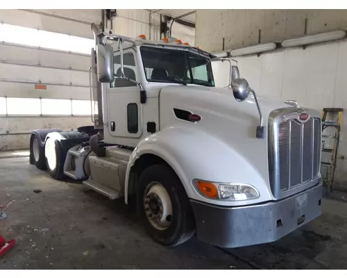 PETERBILT 386 WHOLE TRUCK FOR RESALE