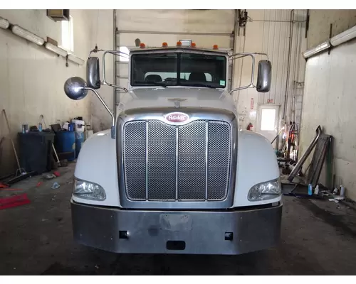 PETERBILT 386 WHOLE TRUCK FOR RESALE