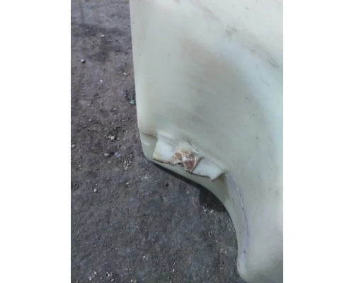 PETERBILT 386 WINDSHIELD WASHER RESERVOIR