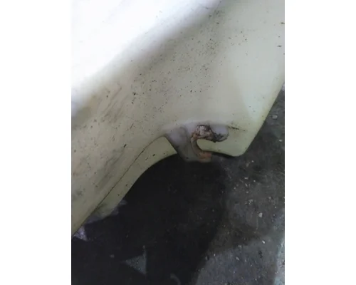 PETERBILT 386 WINDSHIELD WASHER RESERVOIR