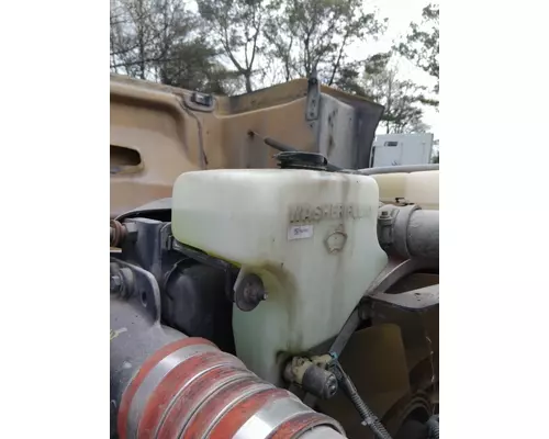 PETERBILT 386 WINDSHIELD WASHER RESERVOIR