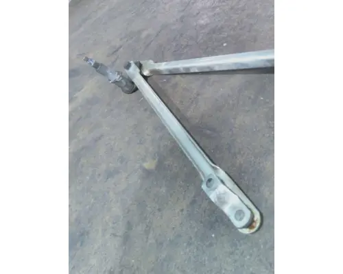 PETERBILT 386 WINDSHIELD WIPER ASSEMBLY