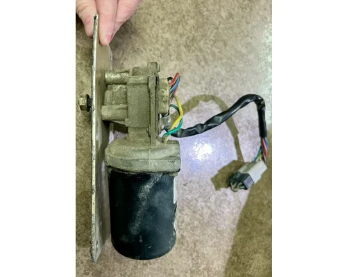 PETERBILT 386 Windshield, Wiper Motor