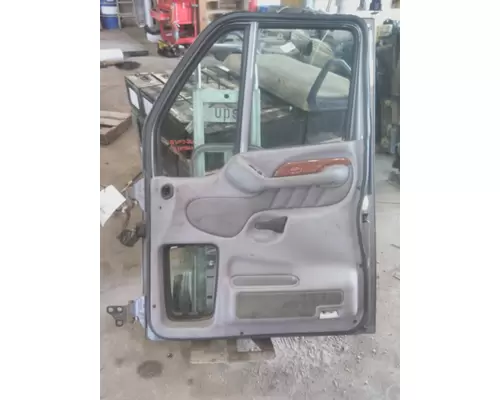 PETERBILT 387 1999-2011 DOOR ASSEMBLY, FRONT