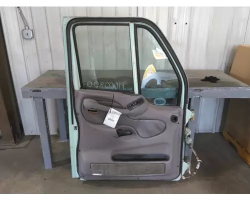 PETERBILT 387 1999-2011 DOOR ASSEMBLY, FRONT