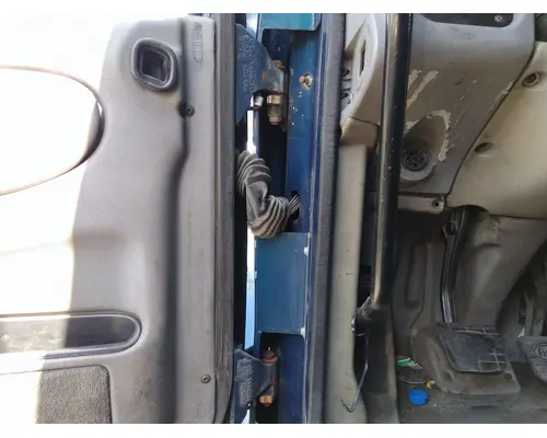 PETERBILT 387 1999-2011 DOOR ASSEMBLY, FRONT