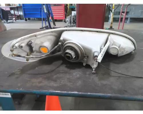 PETERBILT 387 1999-2011 HEADLAMP ASSEMBLY