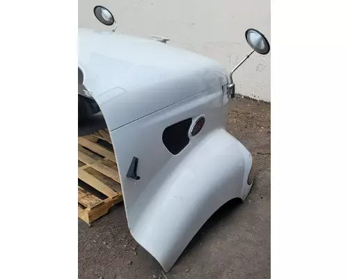 PETERBILT 387 1999-2011 HOOD