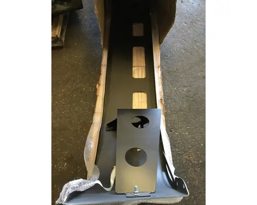 PETERBILT 387 2002-2011 BUMPER ASSEMBLY, FRONT