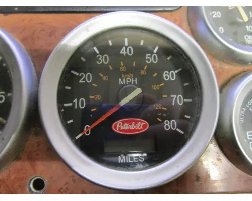 PETERBILT 387_Q43-6015-21A15 Speedometer
