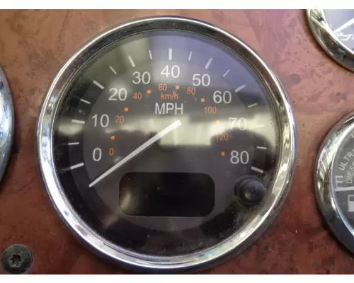 PETERBILT 387_Q43-6034 Speedometer