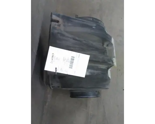 PETERBILT 387 AIR CLEANER