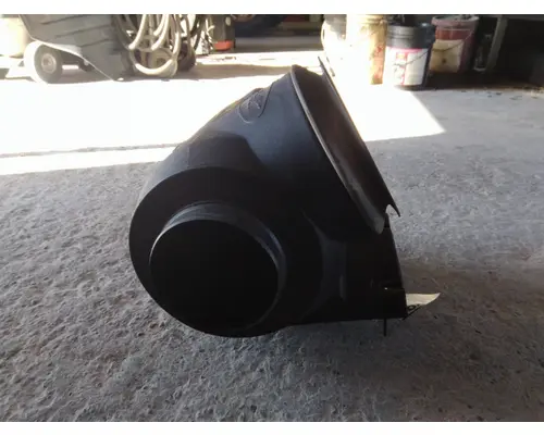 PETERBILT 387 AIR CLEANER