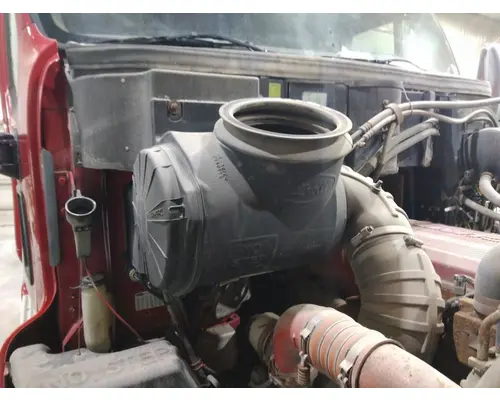 PETERBILT 387 AIR CLEANER