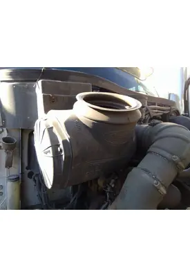 PETERBILT 387 AIR CLEANER