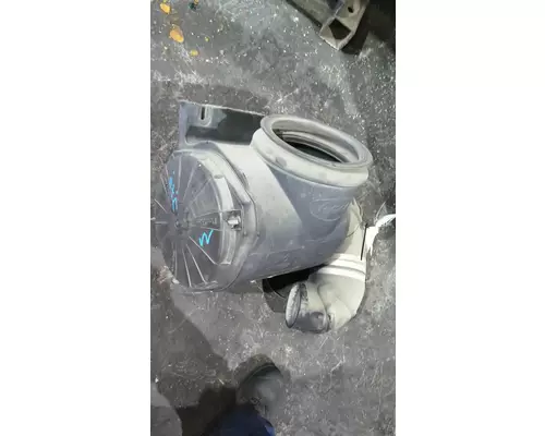 PETERBILT 387 AIR CLEANER