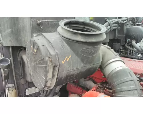 PETERBILT 387 AIR CLEANER
