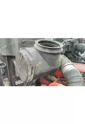 PETERBILT 387 AIR CLEANER