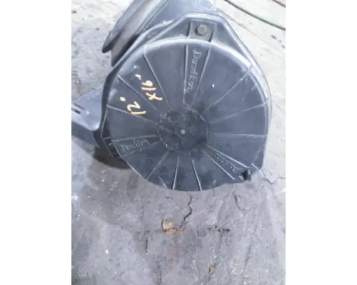 PETERBILT 387 AIR CLEANER