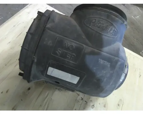 PETERBILT 387 AIR CLEANER