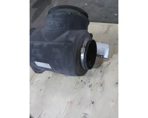 PETERBILT 387 AIR CLEANER