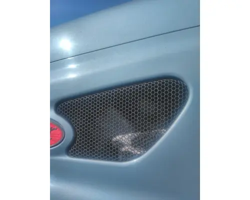 PETERBILT 387 AIR INTAKE LOUVERCOVER