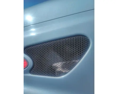 PETERBILT 387 AIR INTAKE LOUVERCOVER