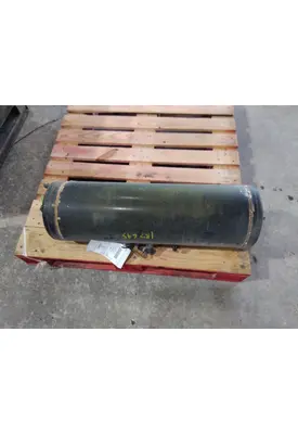 PETERBILT 387 AIR TANK