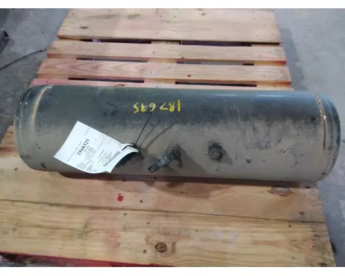 PETERBILT 387 AIR TANK