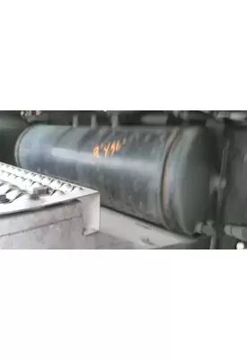 PETERBILT 387 AIR TANK