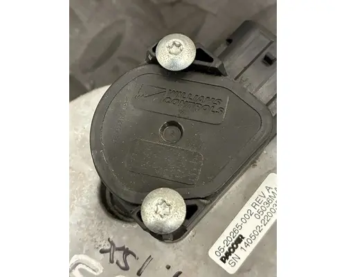 PETERBILT 387 Accelerator Parts