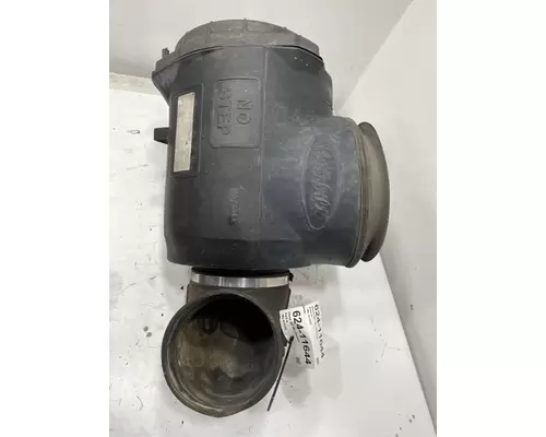 PETERBILT 387 Air Cleaner