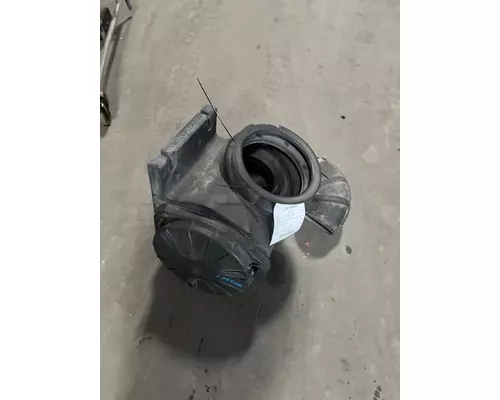 PETERBILT 387 Air Cleaner