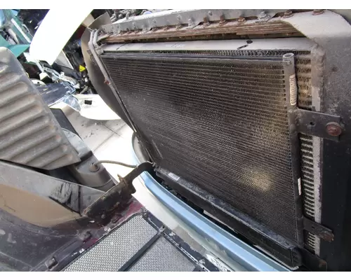 PETERBILT 387 Air Conditioner Condenser